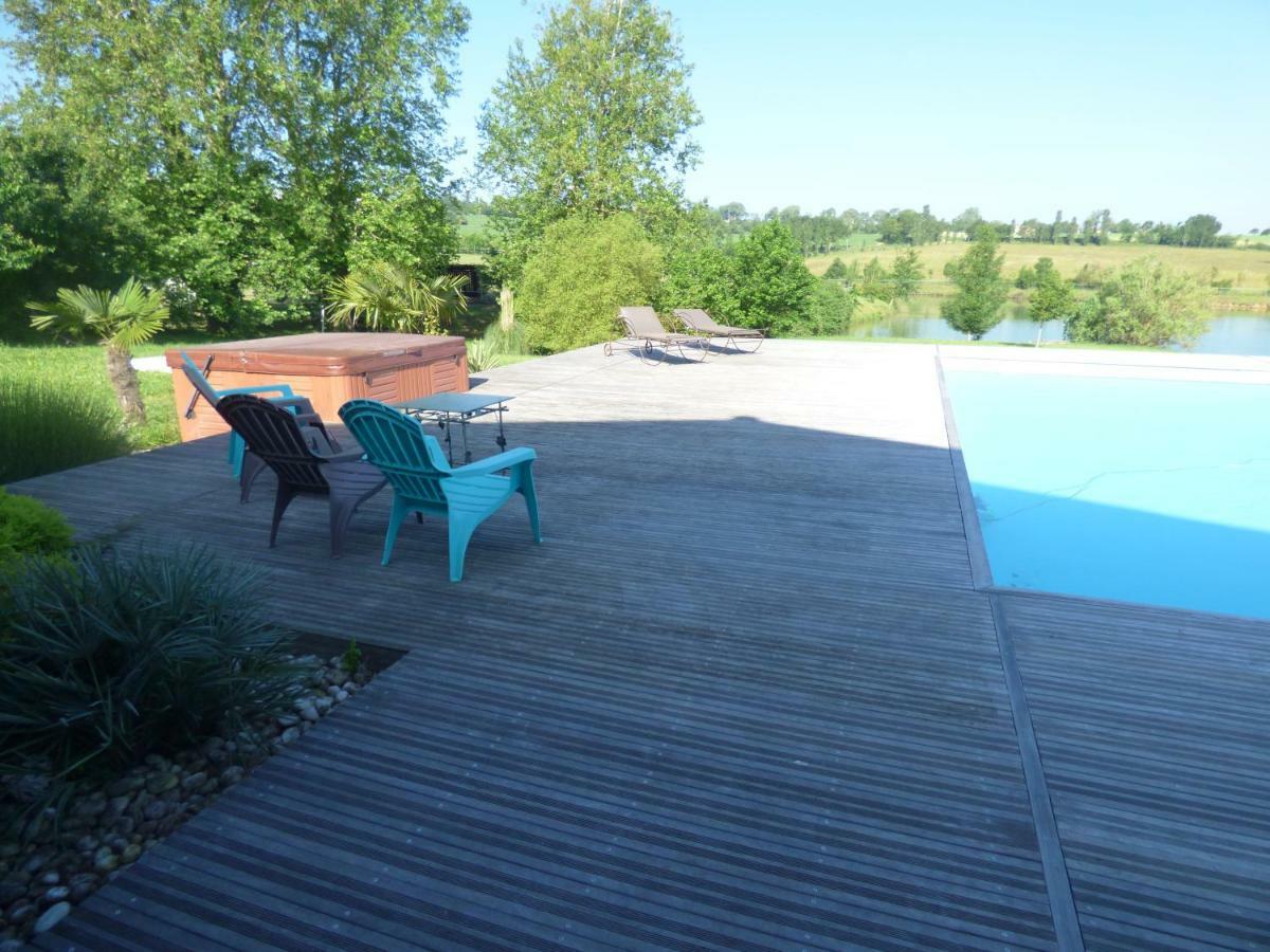 Domaine En Castanet Bed and Breakfast Caraman Eksteriør billede